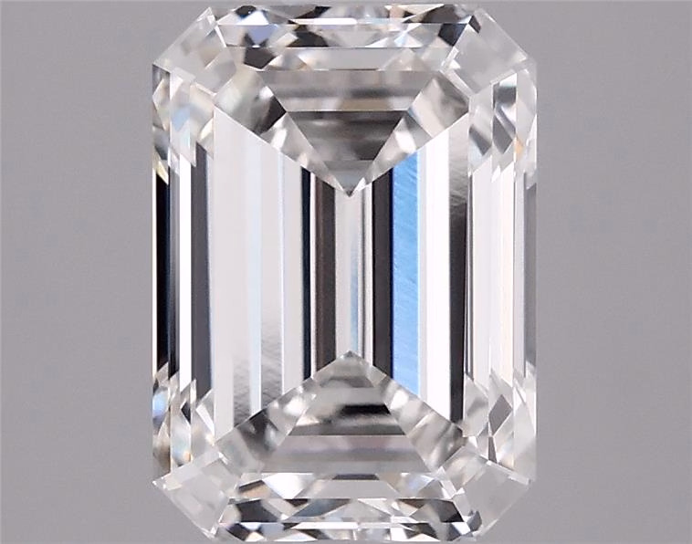 2.10ct Emerald lab-grown diamond