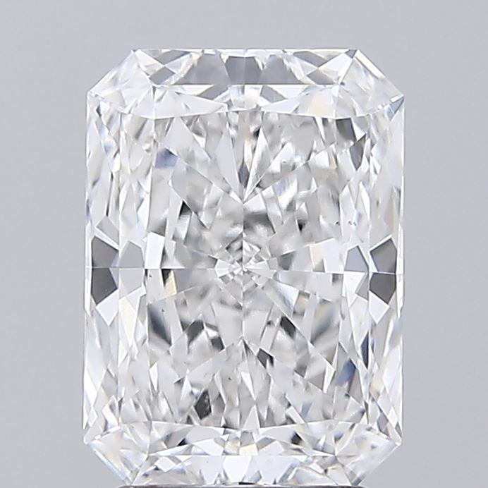 2.60ct Radiant lab-grown diamond