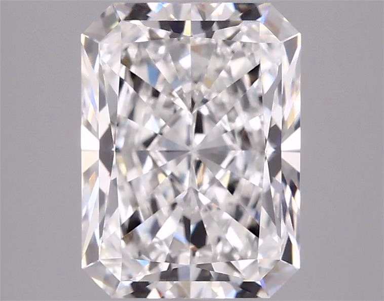 Exact supplier image of VY-09238302 Radiant lab-grown diamond