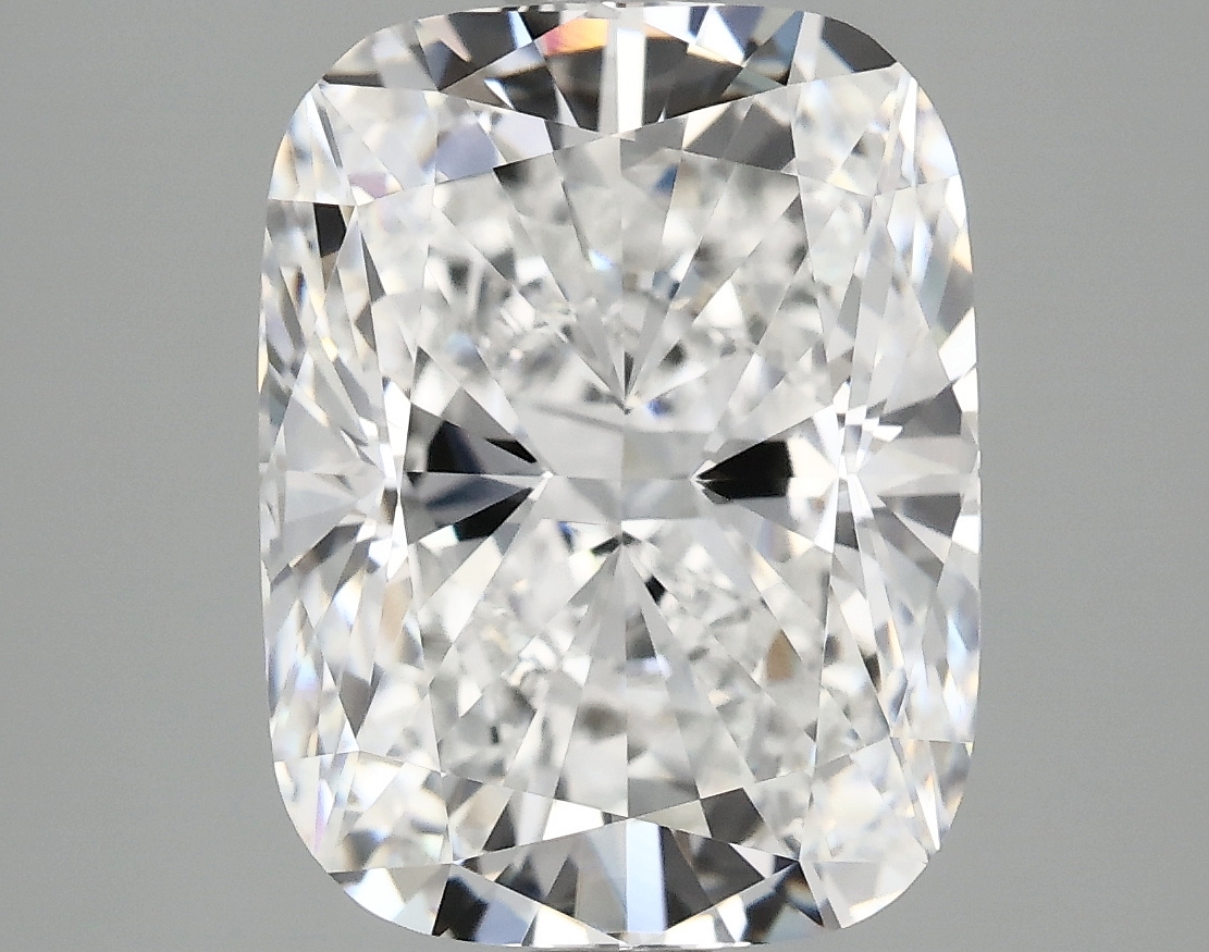 3.59ct Cushion lab-grown diamond
