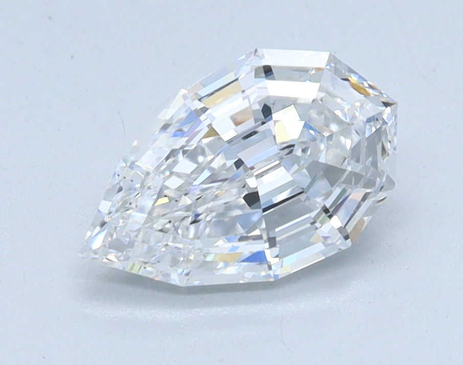 1.05ct Step Cut Pear lab-grown diamond