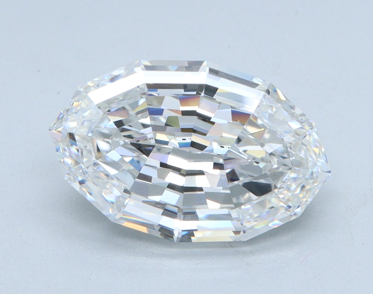 2.63ct Oval lab-grown diamond