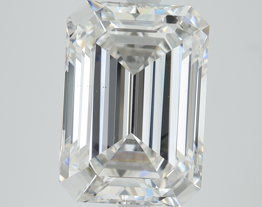 5.02ct Emerald lab-grown diamond