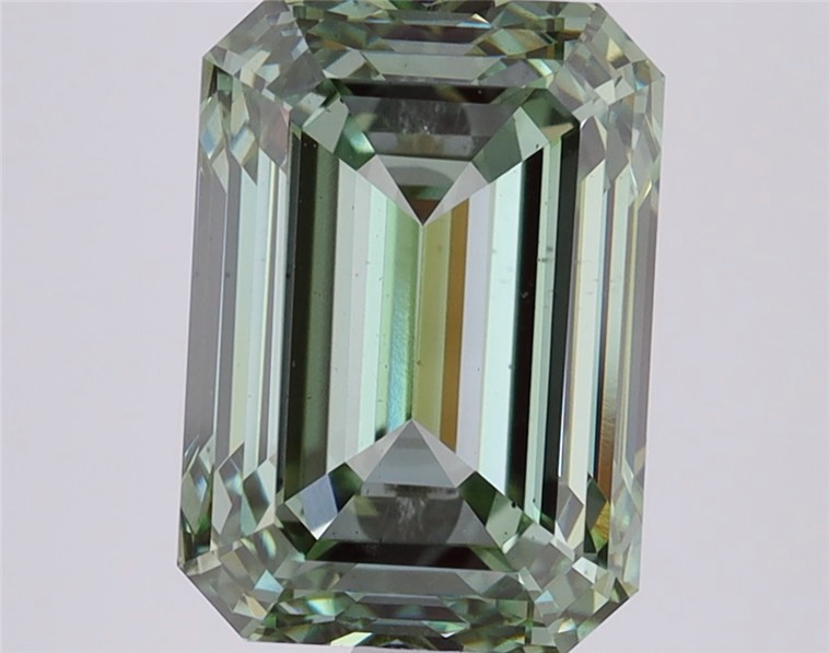 5.05ct Emerald lab-grown diamond
