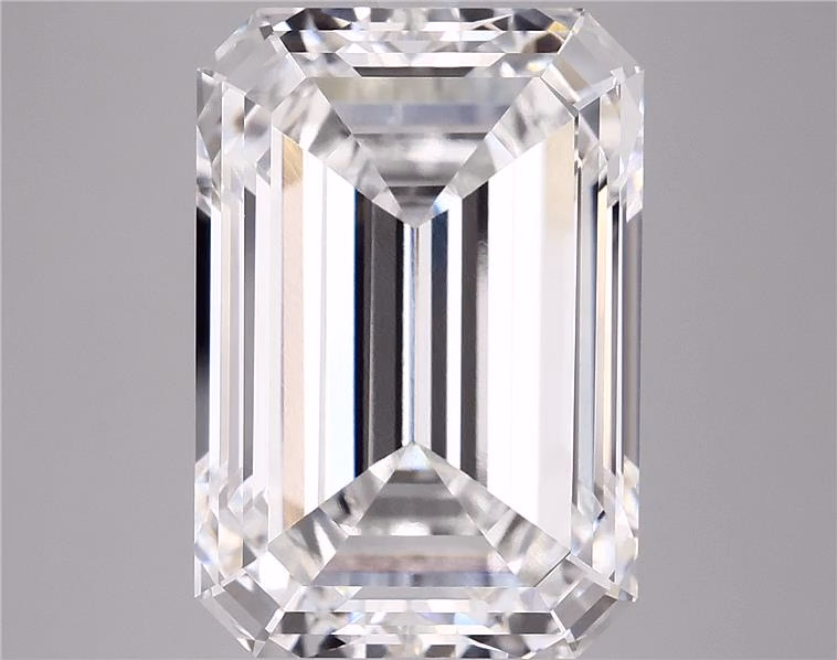 3.03ct Emerald lab-grown diamond