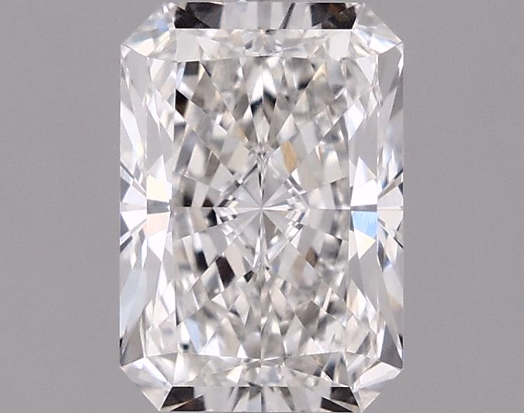 2.89ct Radiant lab-grown diamond