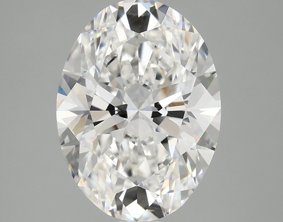 3.08ct Oval lab-grown diamond