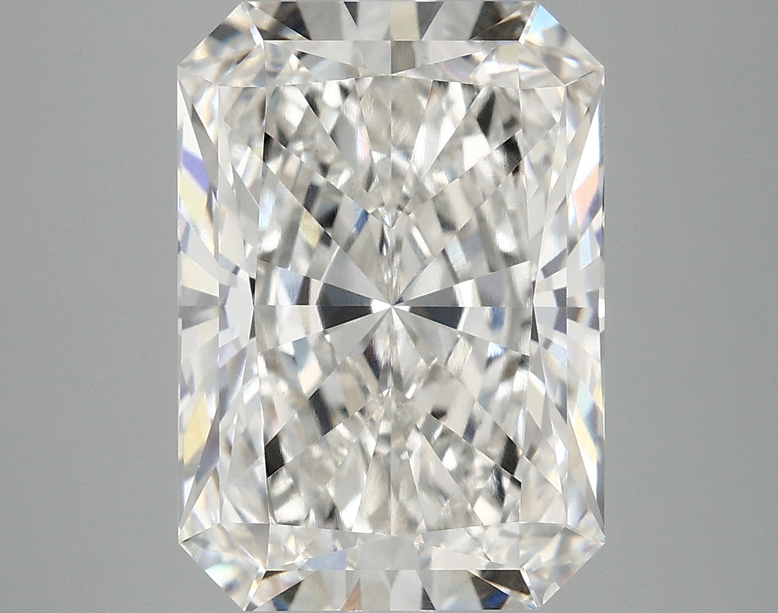 6.10ct Radiant lab-grown diamond