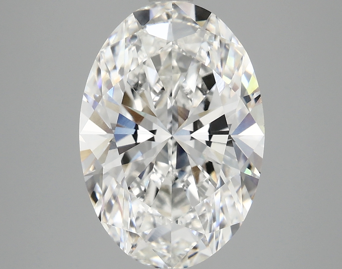 4.57ct Oval lab-grown diamond