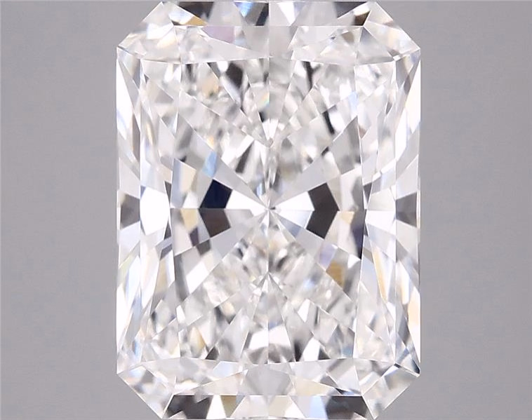 4.08ct Radiant lab-grown diamond