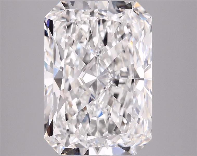 4.91ct Radiant lab-grown diamond