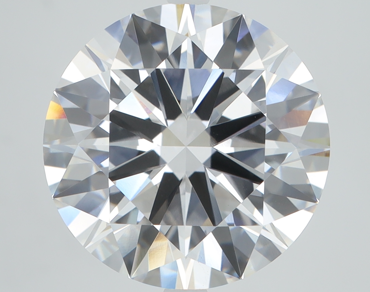 5.51ct Round lab-grown diamond