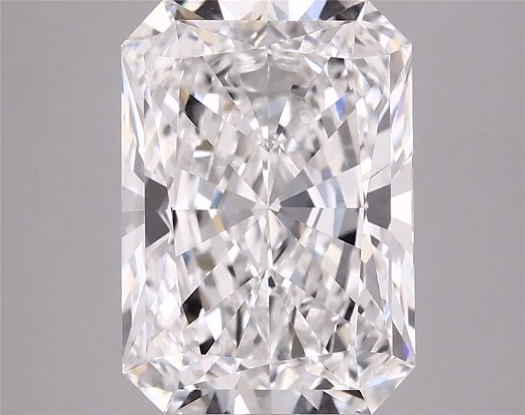 2.42ct Radiant lab-grown diamond