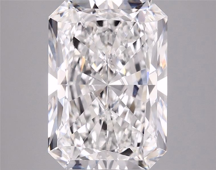 3.07ct Radiant lab-grown diamond
