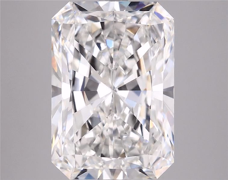 3.08ct Radiant lab-grown diamond