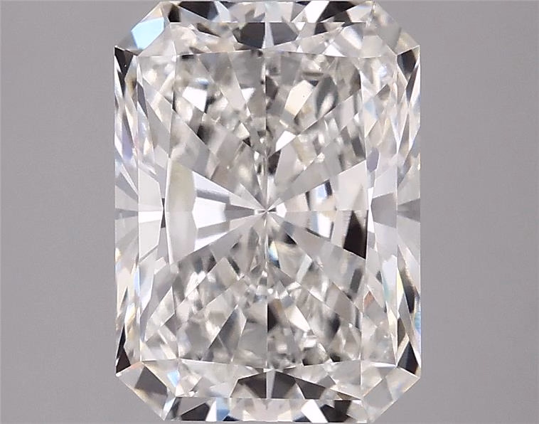 3.08ct Radiant lab-grown diamond