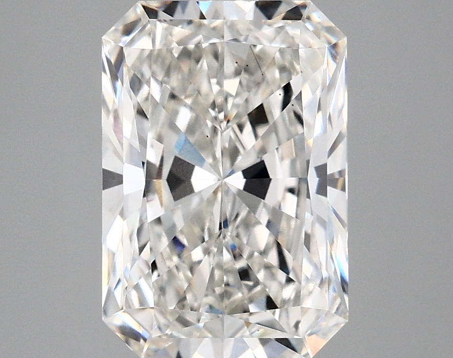 3.10ct Radiant lab-grown diamond
