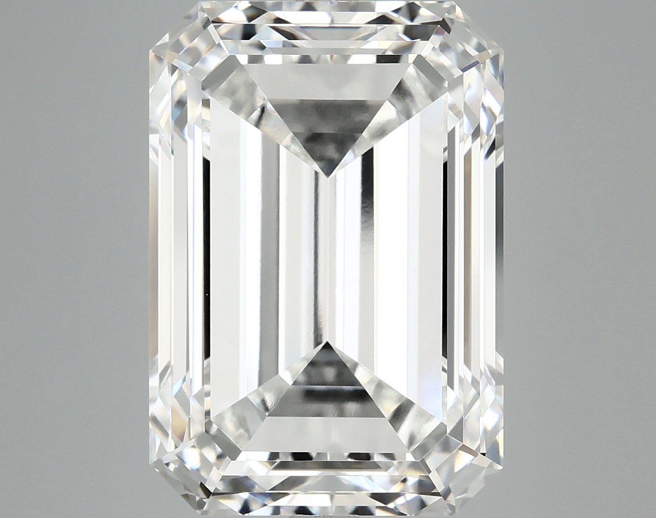 Exact supplier image of 11.54ct Emerald lab-grown diamond