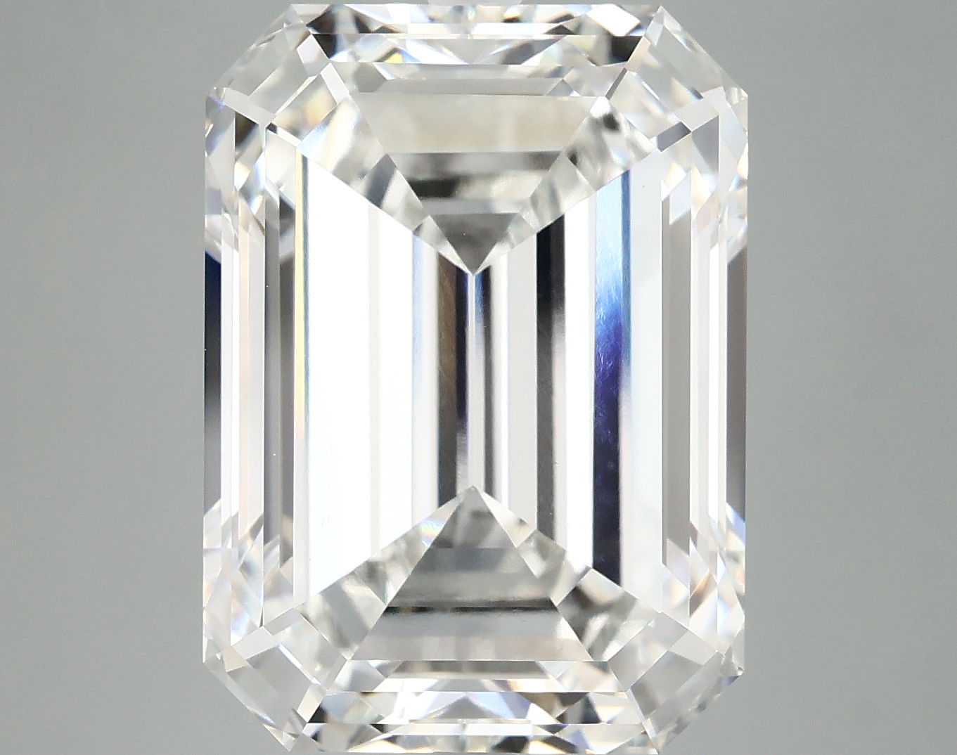 Exact supplier image of 13.08ct Emerald lab-grown diamond