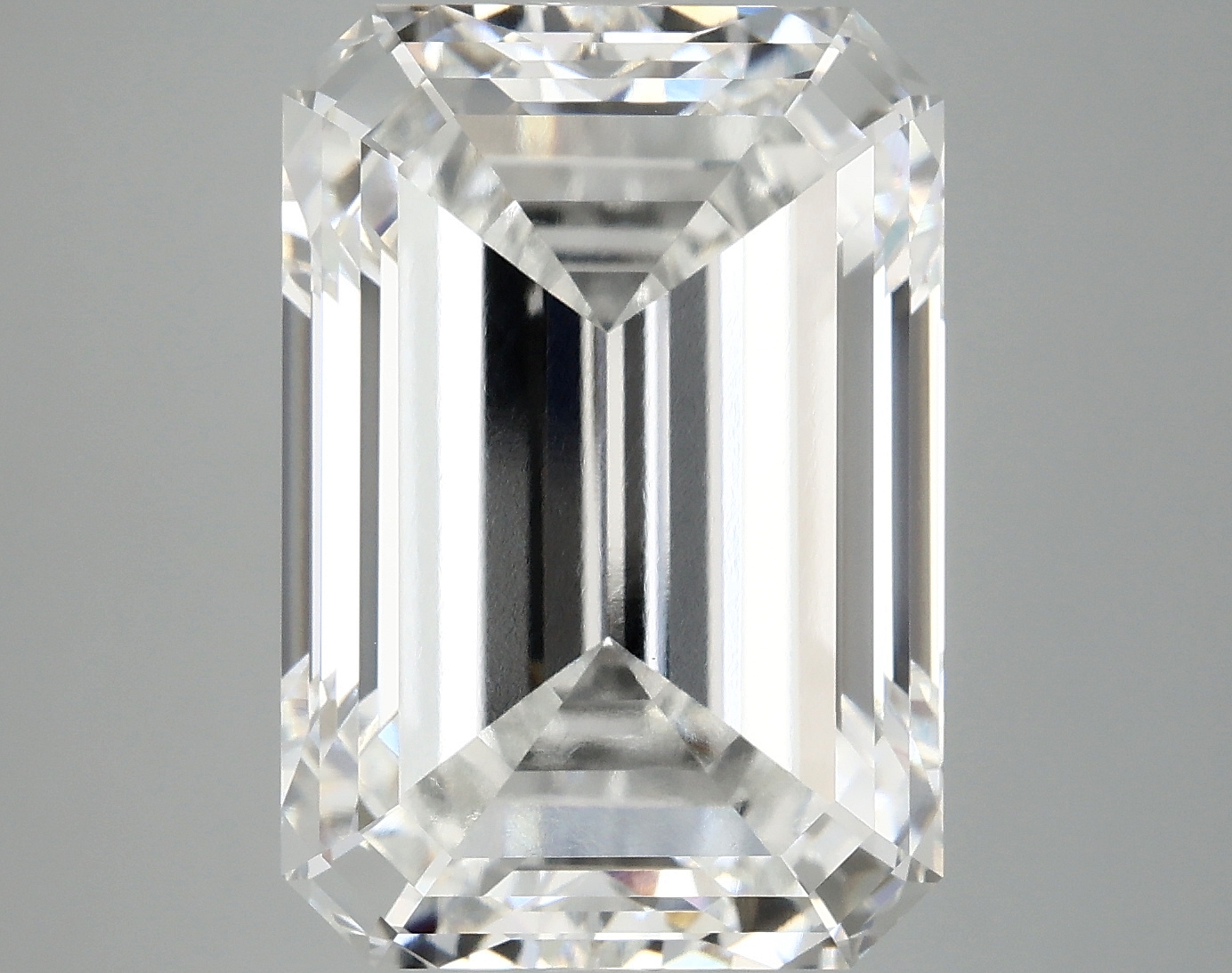 Exact supplier image of 13.13ct Emerald lab-grown diamond