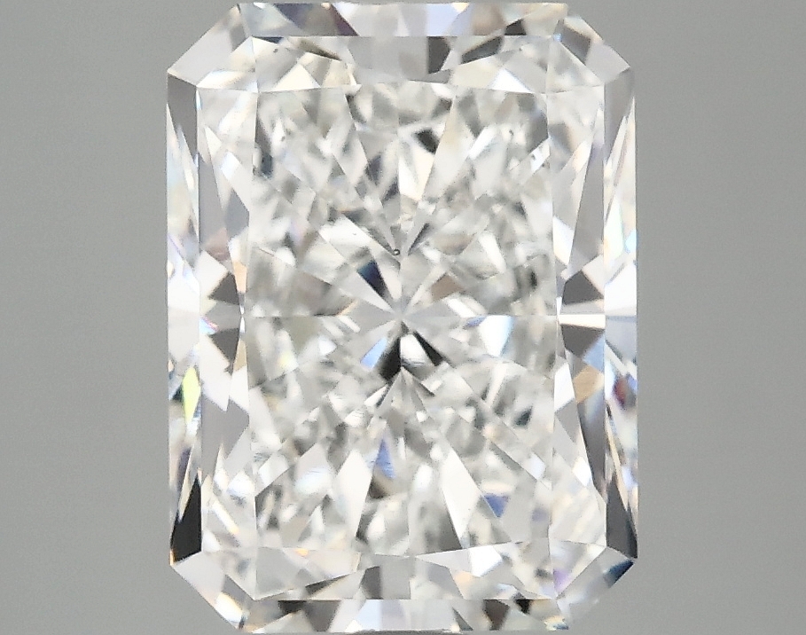 3.82ct Radiant lab-grown diamond