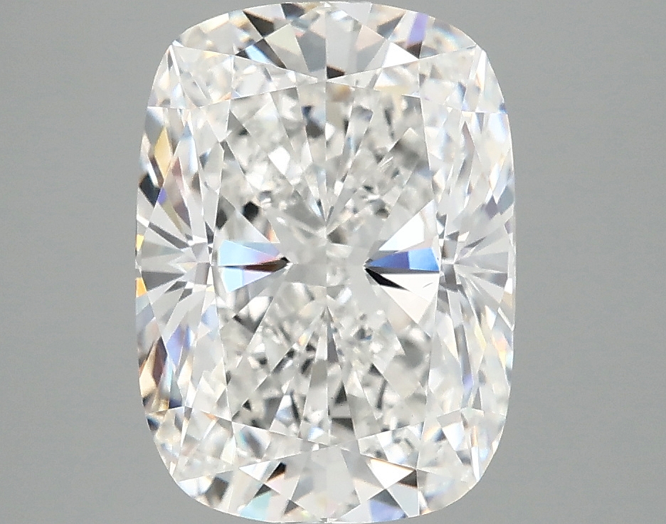 3.95ct Cushion lab-grown diamond