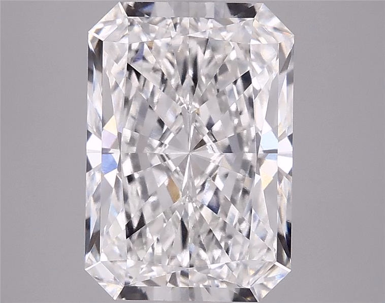 Representative supplier photo for VY-45950012 Radiant lab-grown diamond