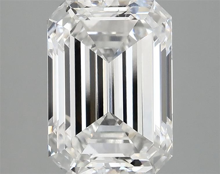 Exact supplier image of VY-47353550 Emerald lab-grown diamond