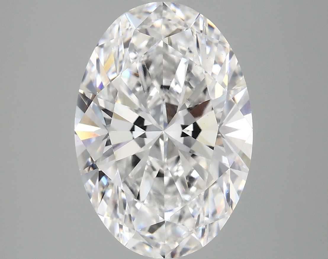 3.79ct Oval lab-grown diamond