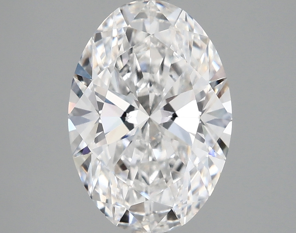 2.77ct Oval lab-grown diamond