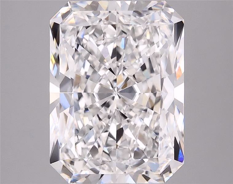 2.68ct Radiant lab-grown diamond