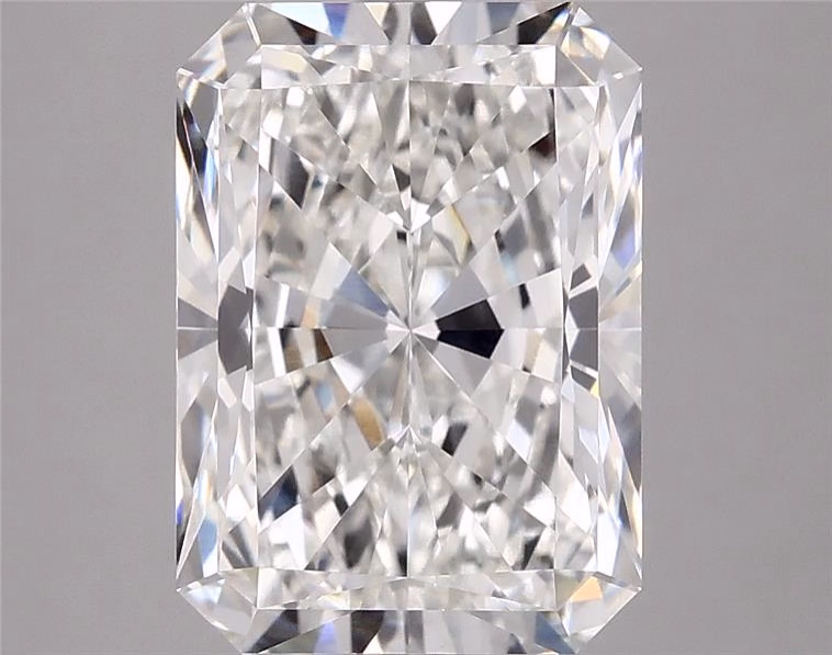 4.52ct Radiant lab-grown diamond