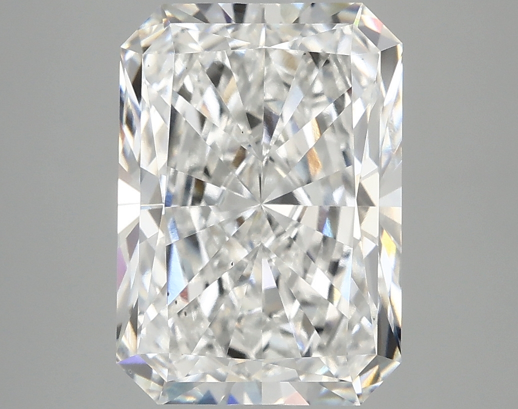 4.77ct Radiant lab-grown diamond