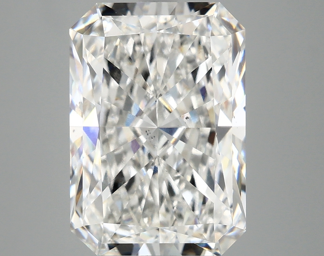 5.51ct Radiant lab-grown diamond