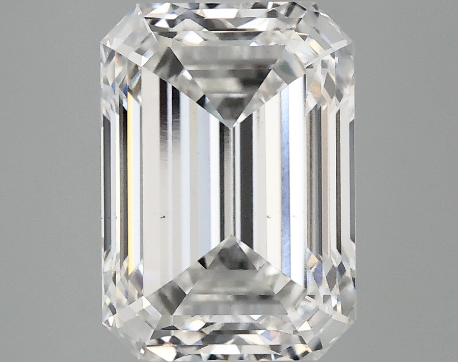 3.85ct Emerald lab-grown diamond